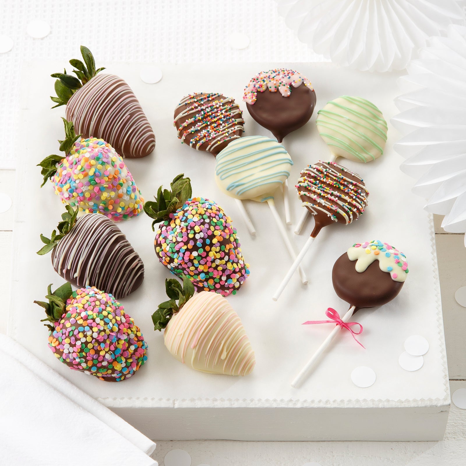 Pastel Belgian Chocolate Covered Strawberries & Nibblers® Cookie Pop Combo
