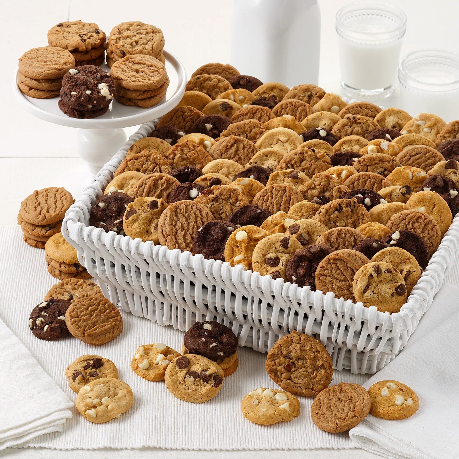 126 Nibblers® Bite-Sized Cookies Basket