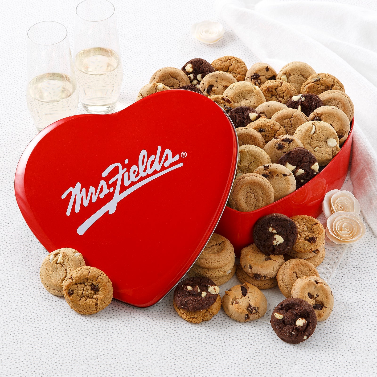 48 Nibblers® Bite-Sized Cookies Signature Heart Tin