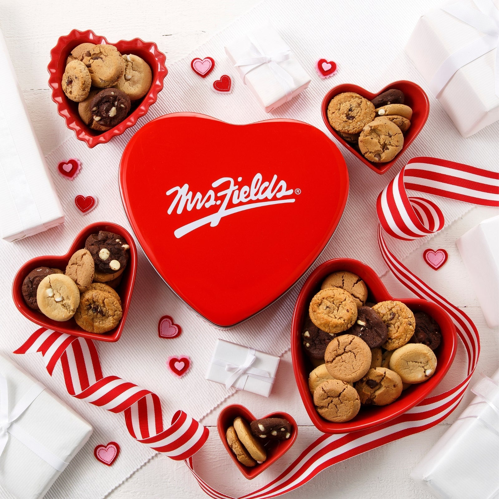48 Nibblers® Bite-Sized Cookies Signature Heart Tin